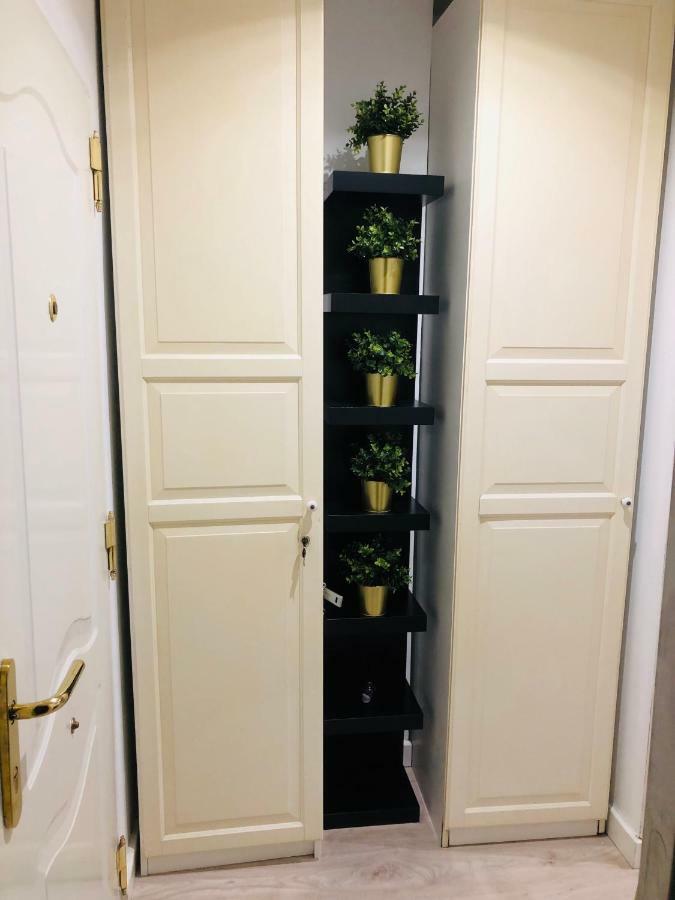 מארבלה Puerto Banus Apartamento Flores מראה חיצוני תמונה