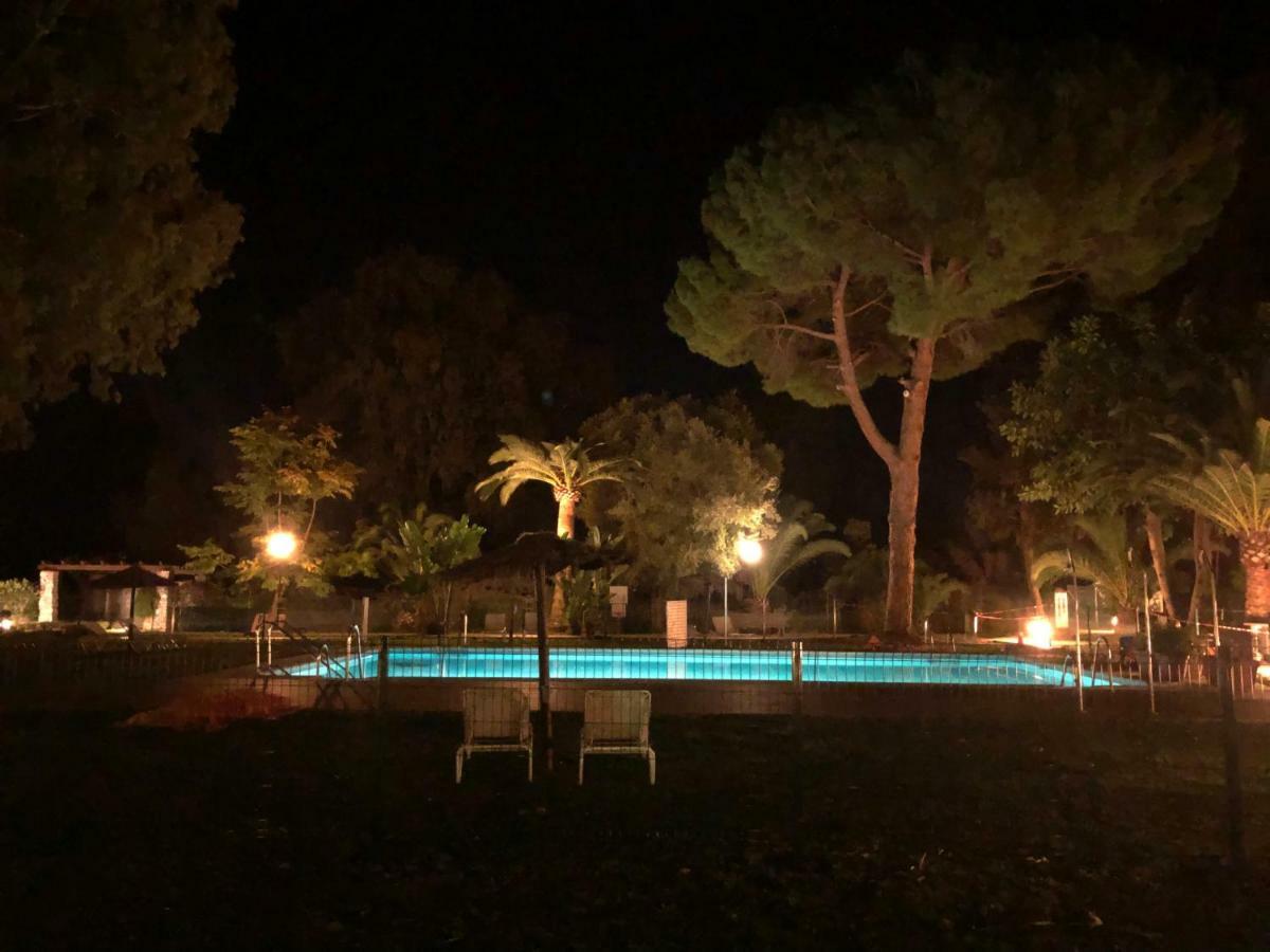 מארבלה Puerto Banus Apartamento Flores מראה חיצוני תמונה
